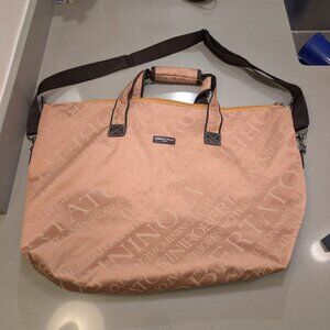 Authentic Roberta Tonini Italy Bag Gently used bag crossbody satchel duffle